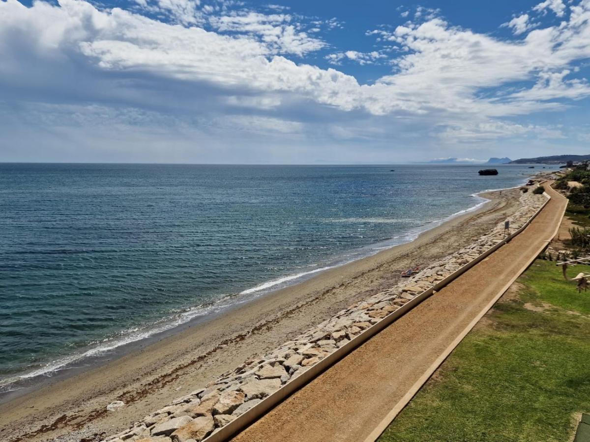 Apartament Beachfront, Top Floor Corner 2-Bed, Estepona Paseo Zewnętrze zdjęcie